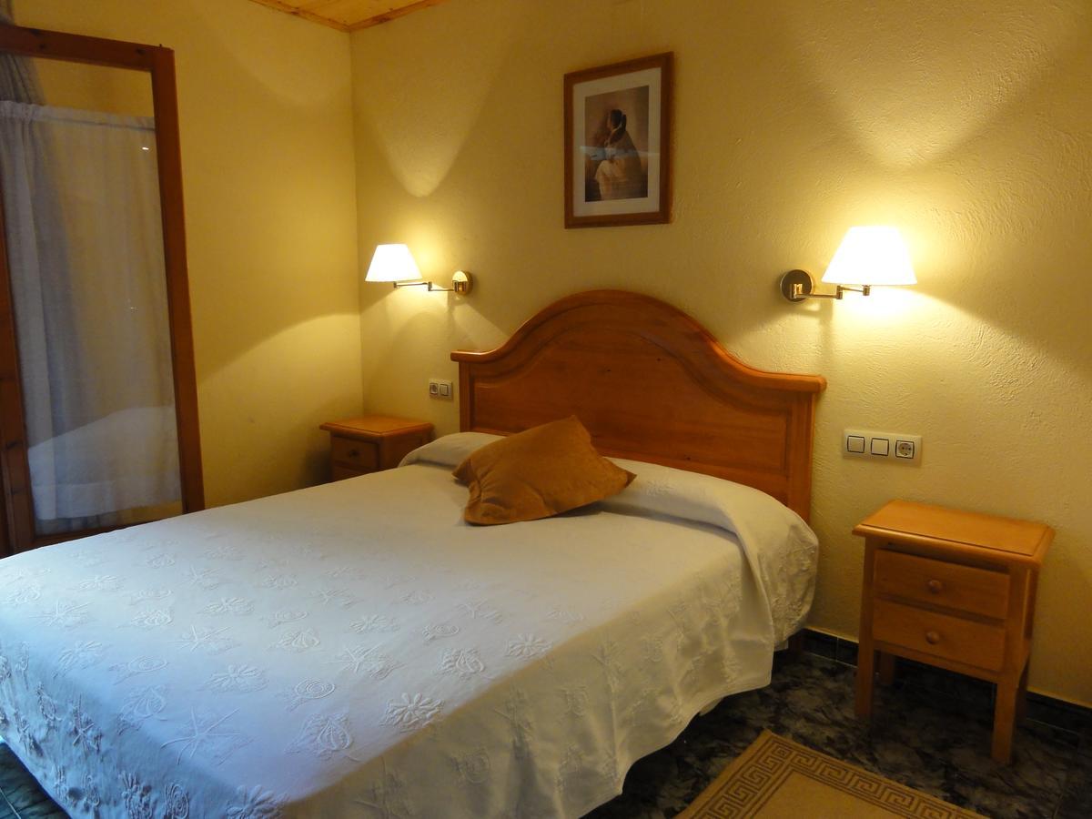 Ca L'Amadeu Hotel Vilanova de Escornalbou Eksteriør billede