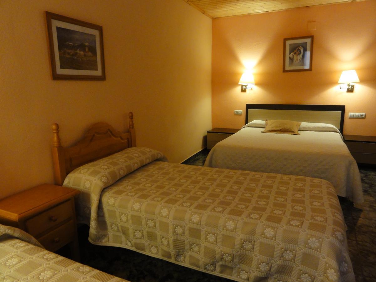 Ca L'Amadeu Hotel Vilanova de Escornalbou Eksteriør billede